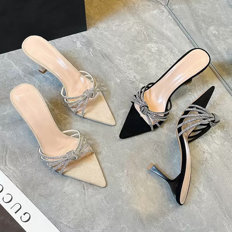 Crystal Knot Pointed Heels