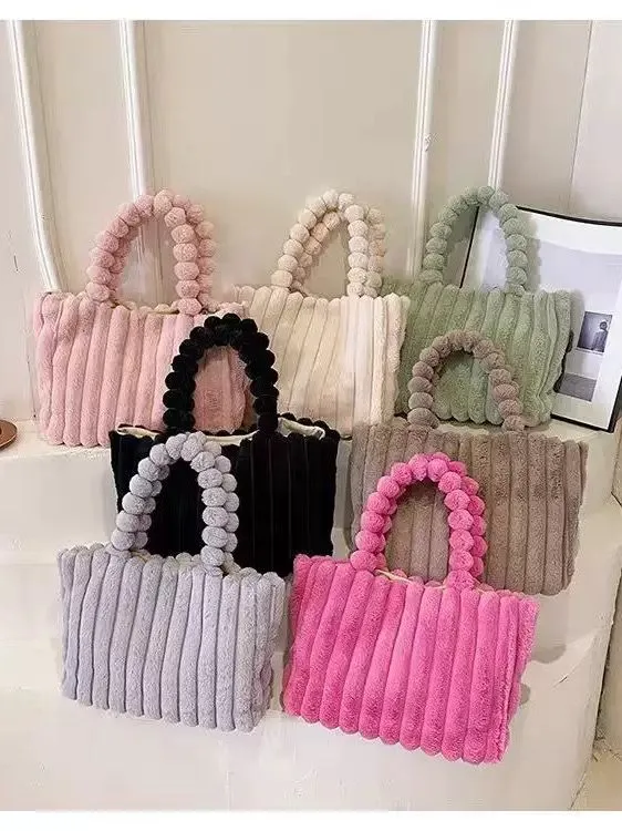Fluffy Bag (Pink)